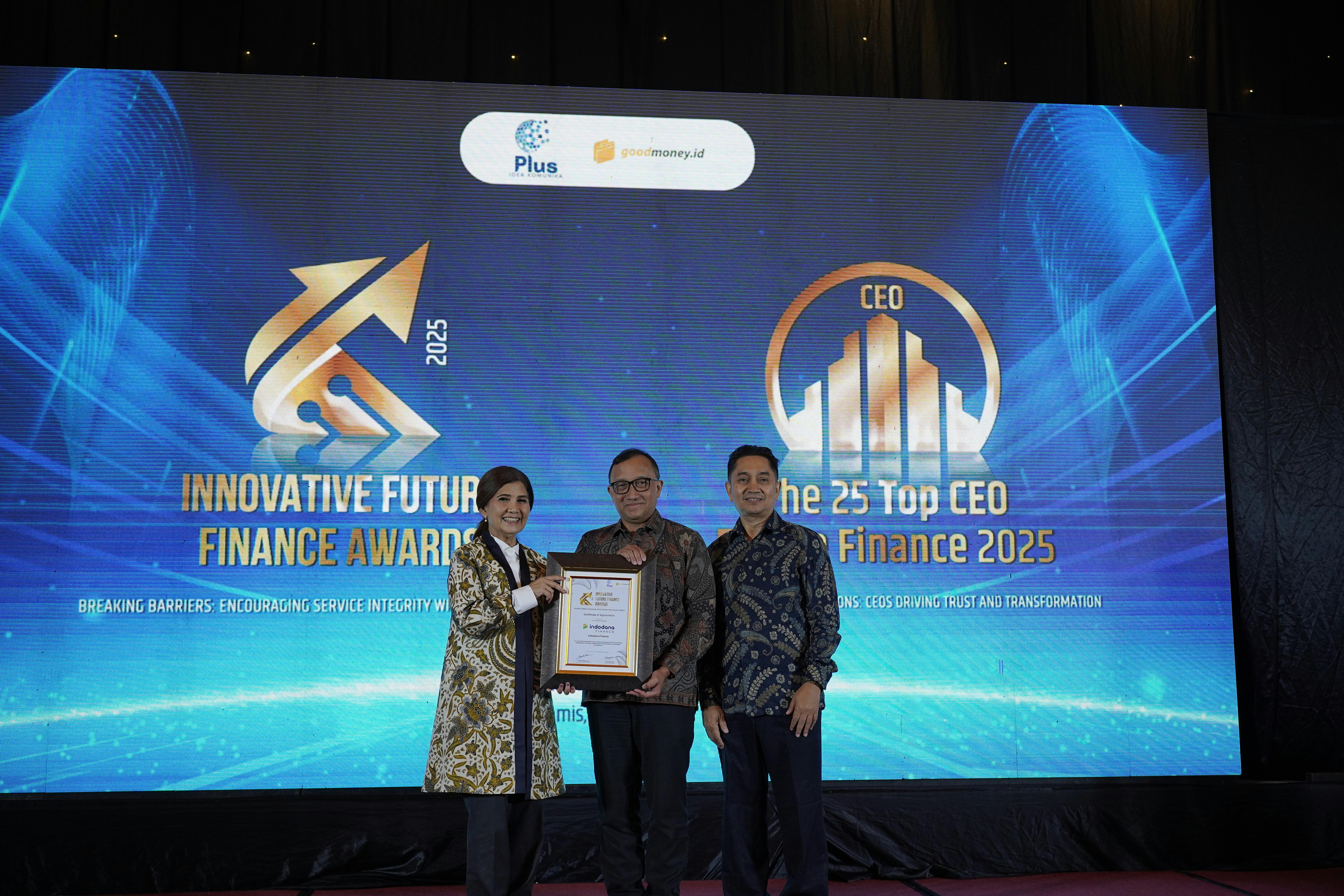Indodana Finance menerima penghargaan The Most Innovative Future Finance Awards 2025 for Increasing Sustainable Financing Disbursement and Providing Transactions Convenience